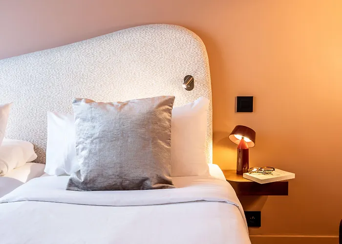 ホテル Belloy パリ