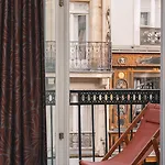 Belloy Hotel