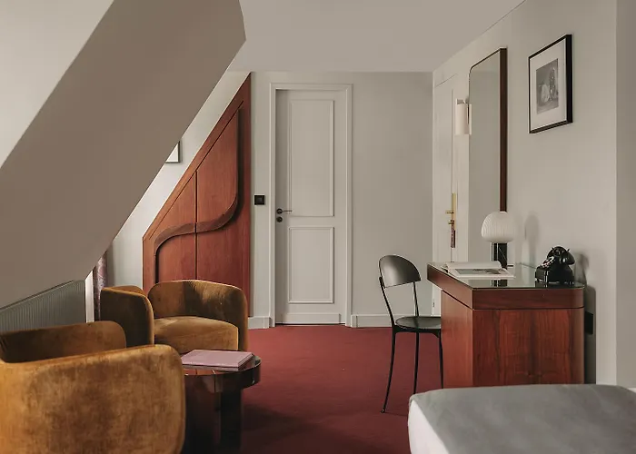 Belloy Hotel Paris